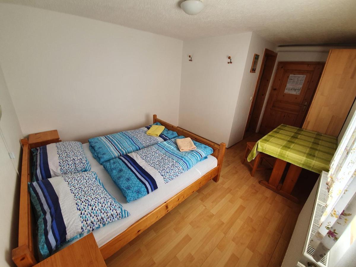 Hotel Pr' Florjan à Cerklje na Gorenjskem Extérieur photo