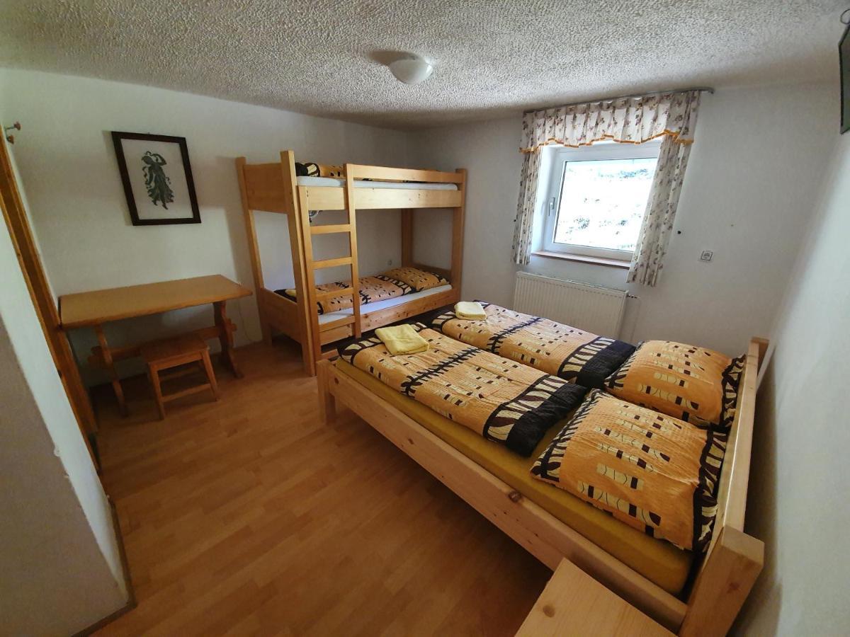 Hotel Pr' Florjan à Cerklje na Gorenjskem Extérieur photo