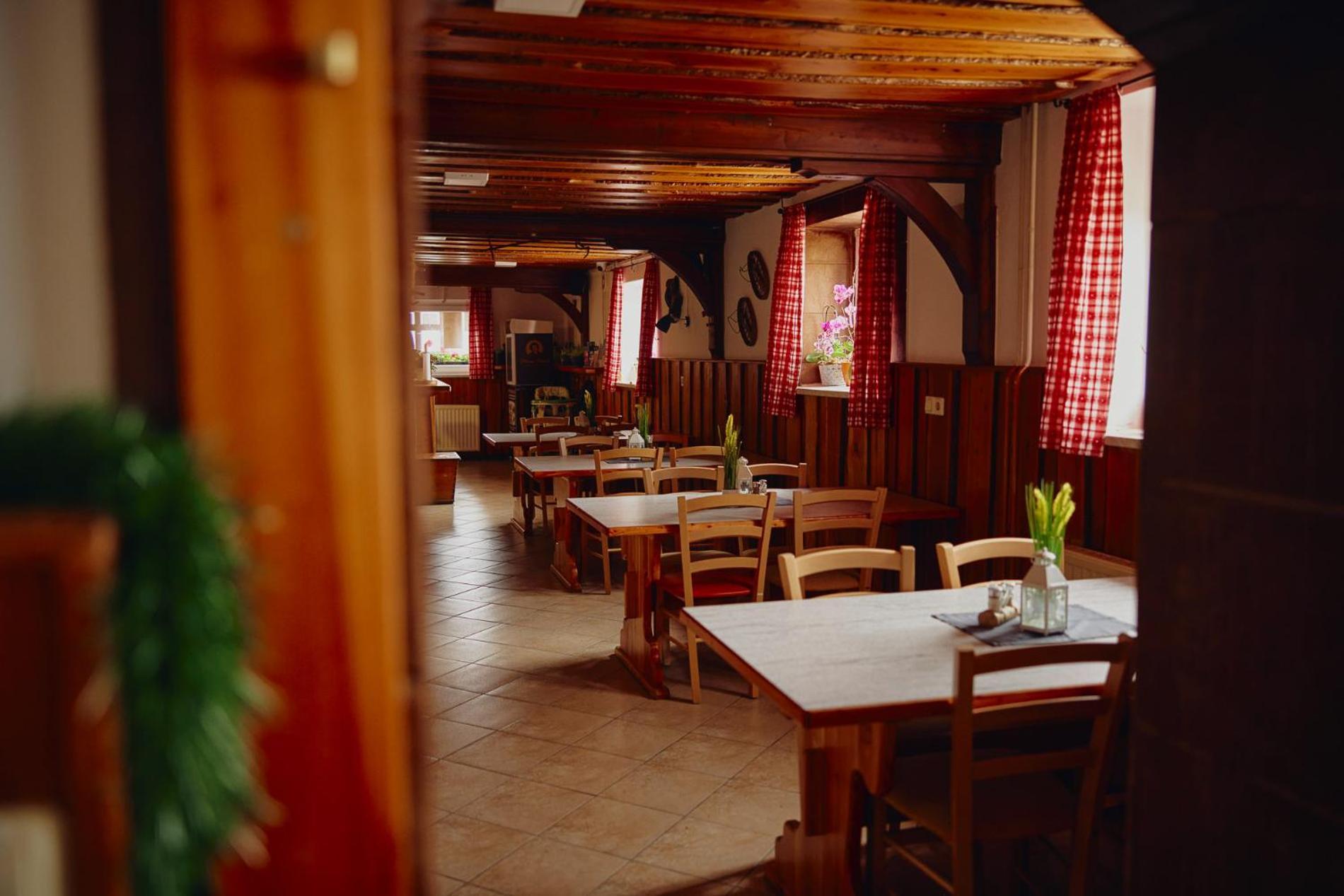 Hotel Pr' Florjan à Cerklje na Gorenjskem Extérieur photo